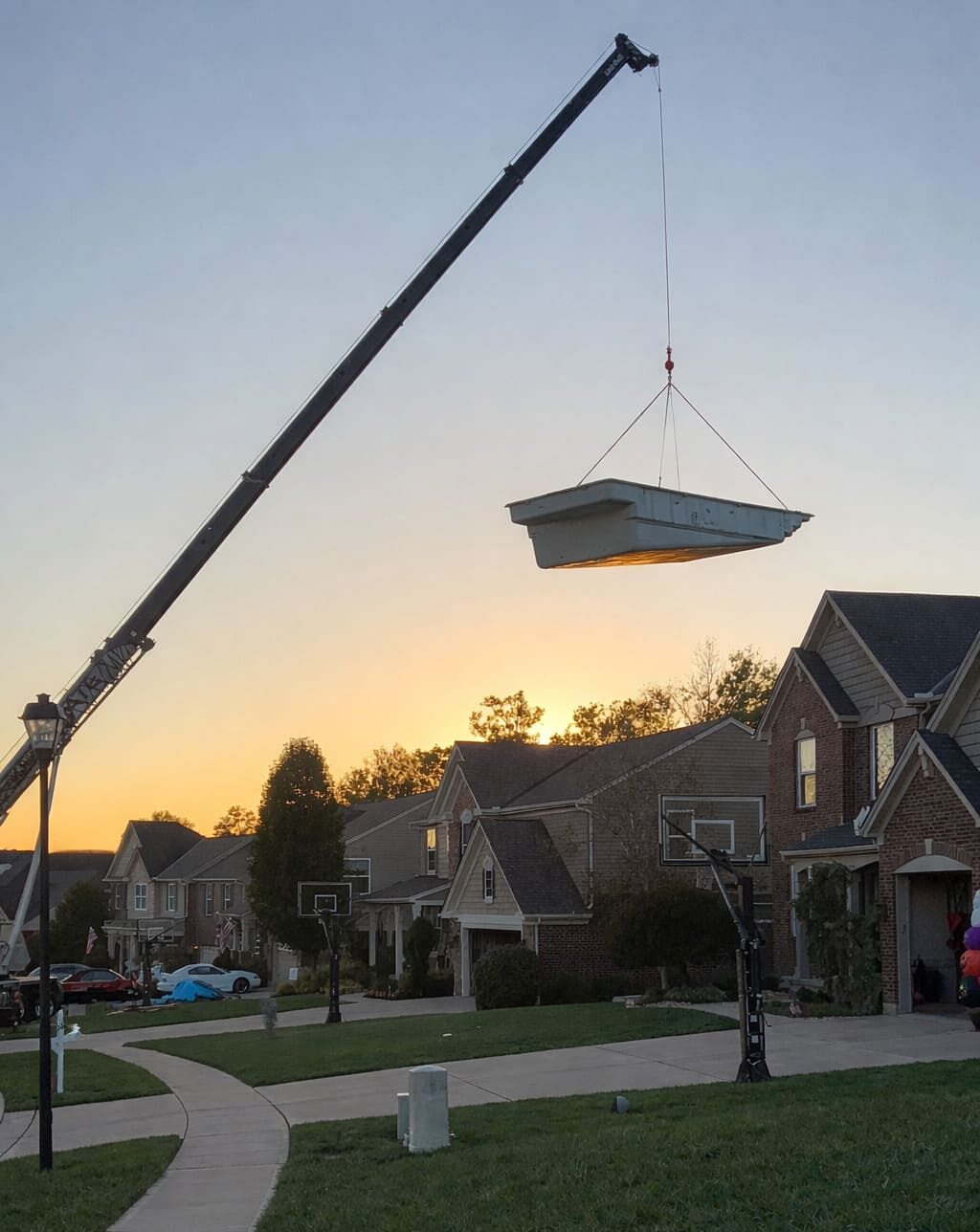 aquamarine-pools-fiberglass-pool-shell-crane-lift-sunset-cincinnati